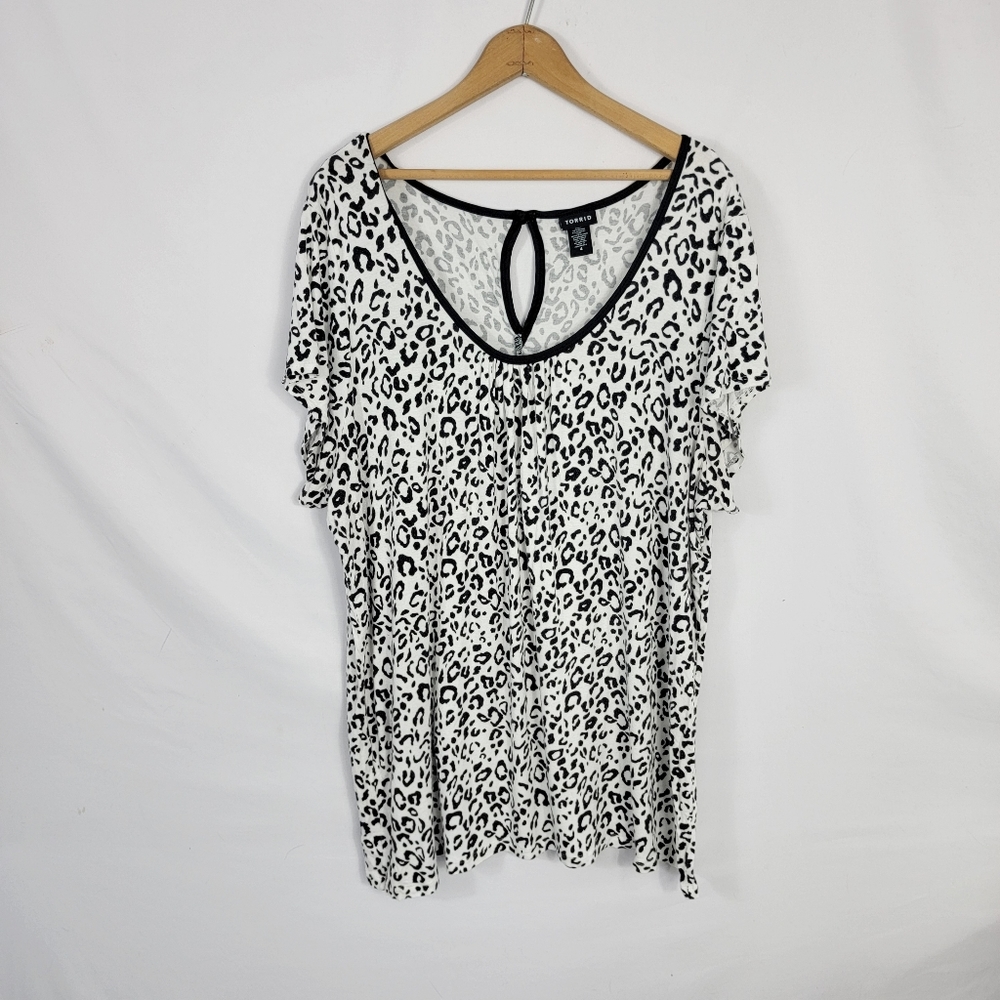 Cheetah Print Torrid top